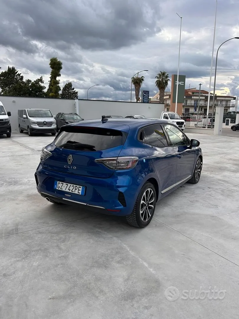 Renault Clio 2025 photo 4