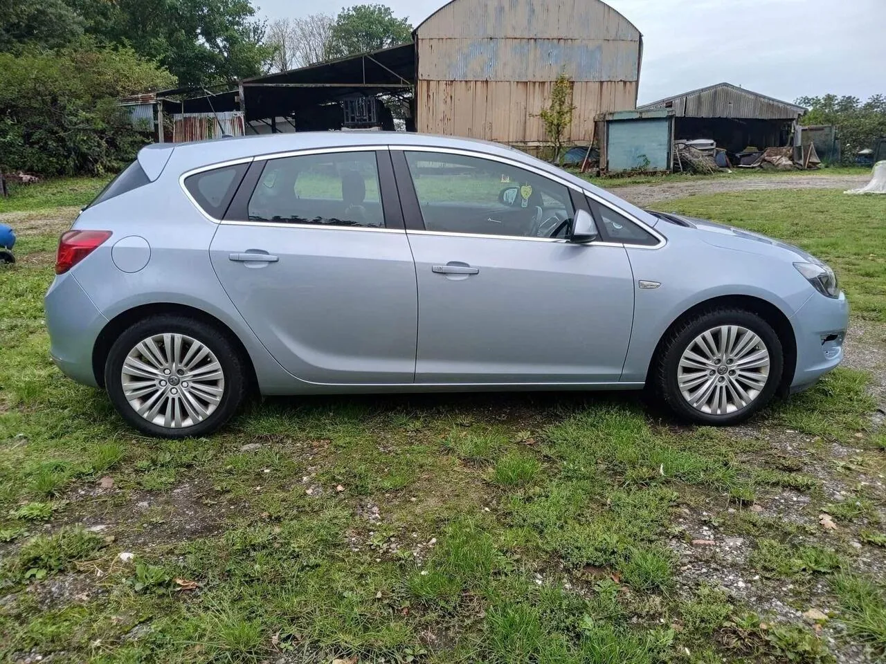 Vauxhall Astra 2015 photo 4
