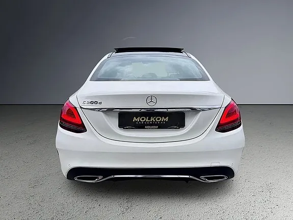 Mercedes-Benz C200 2019 photo 5