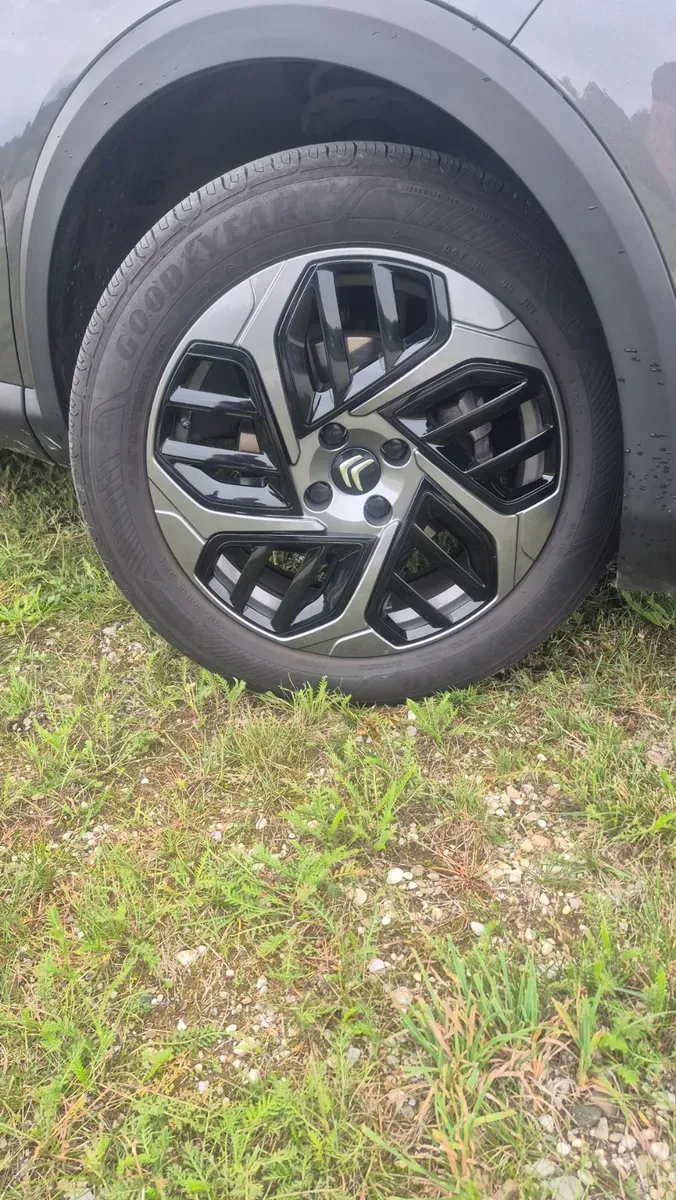 Citroen C4 2024 photo 3