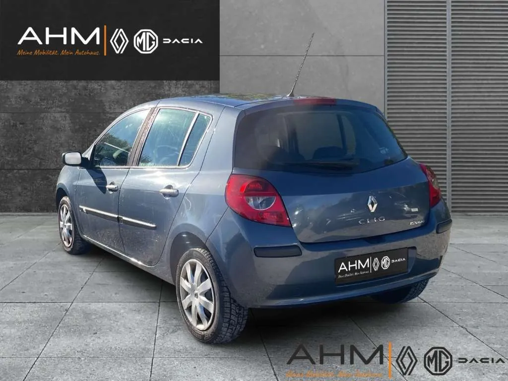 Renault Clio Iii 2006 photo 3