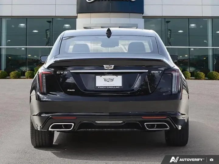 Cadillac Ct5 2026 photo 5