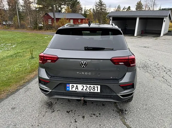 Volkswagen T-Roc 2021 photo 2