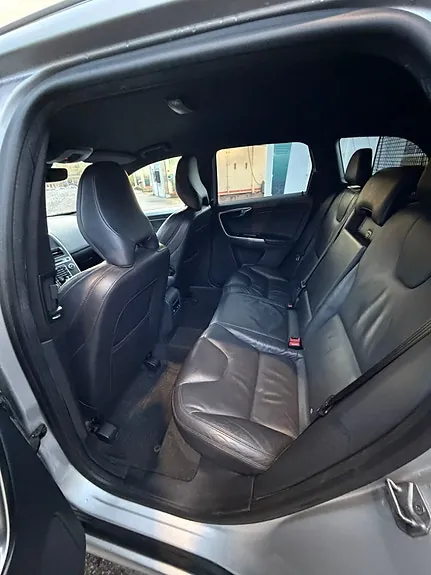 Volvo Xc60 2015 photo 2
