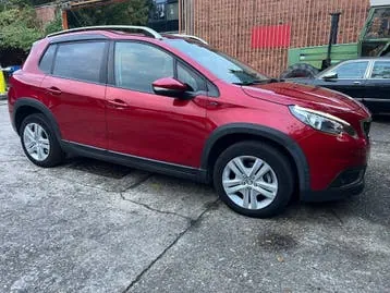 Peugeot 2008 2019 photo 2