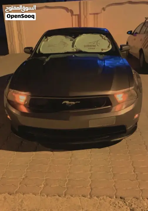 Ford Mustang 2011 photo 4