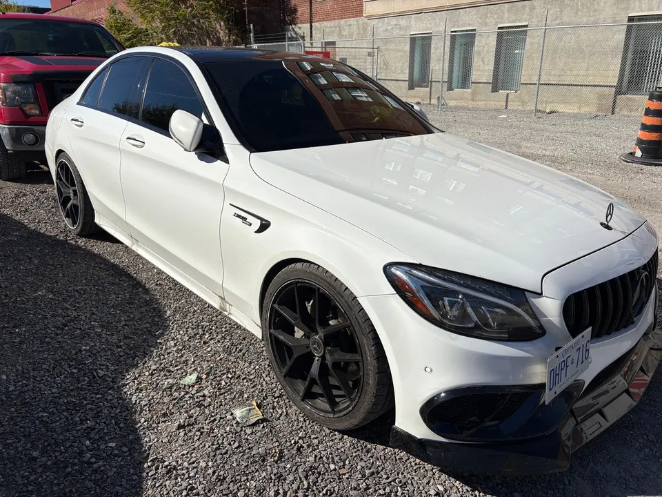 Mercedes-Benz C-Class 2016 photo 2