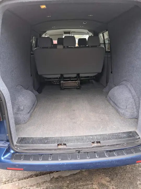 Volkswagen Transporter 2011 photo 5
