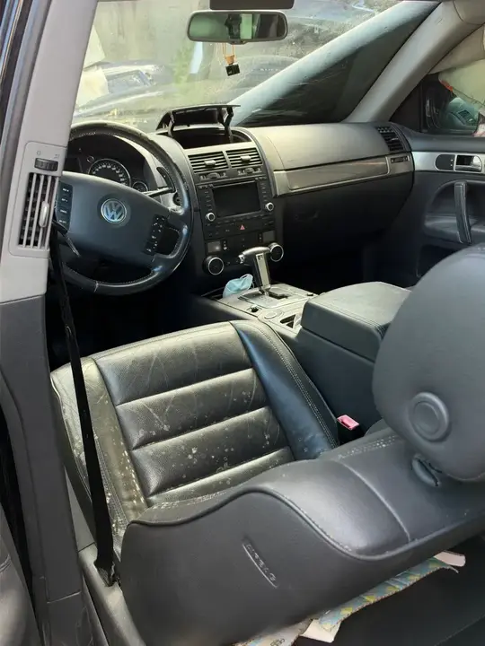 Volkswagen Touareg 2004 photo 2