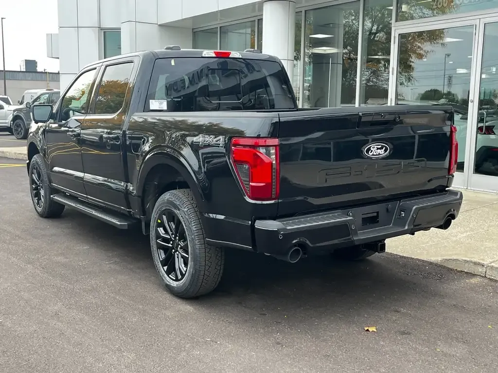 Ford F-150 2026 photo 2