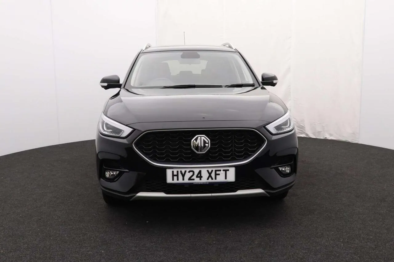 MG Mg Zs 2024 photo 2