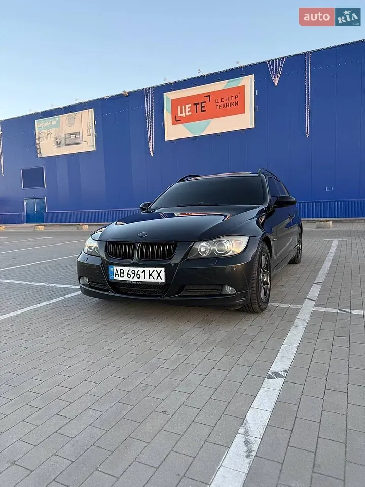 BMW 3 Series 2007 photo 2