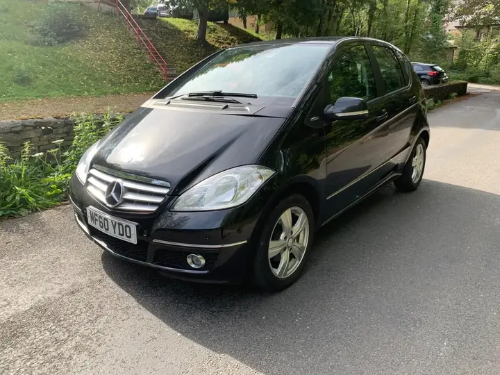 Mercedes-Benz A-Class 2010 photo 3
