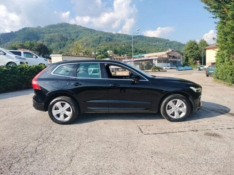Volvo Xc60 2023 photo 4