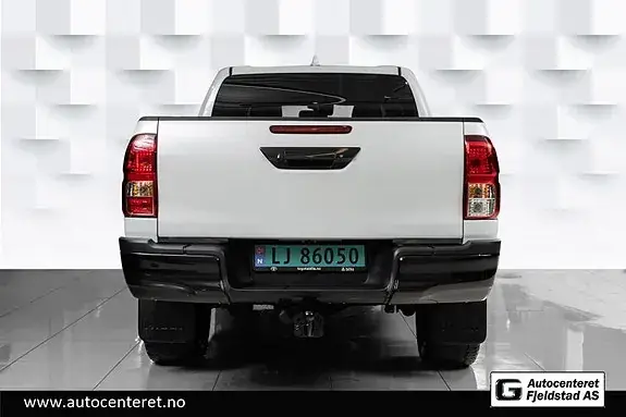 Toyota Hilux 2024 photo 5