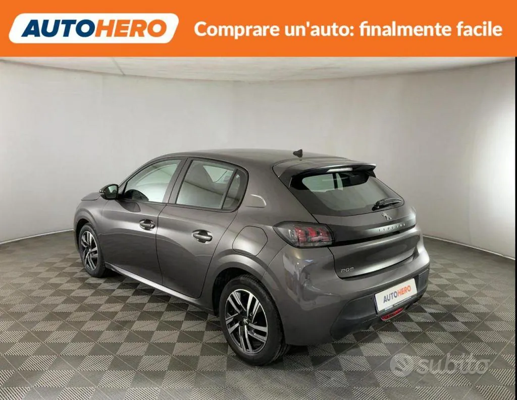 Peugeot 208 2023 photo 4