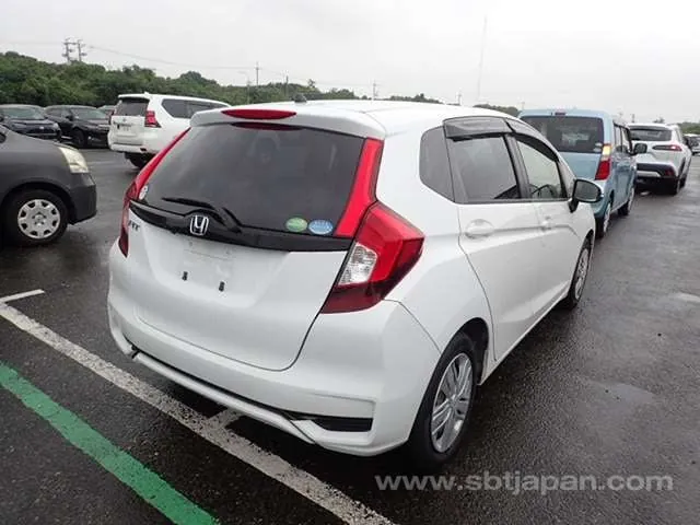 Honda Fit 2019 photo 4