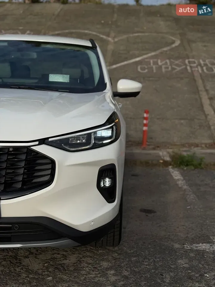 Ford Escape 2025 photo 5