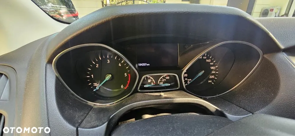 Ford Focus 2017 photo 3