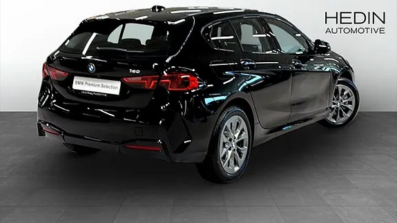BMW 120 2025 photo 2