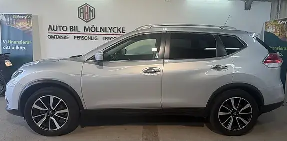 Nissan X-Trail 2015 photo 2