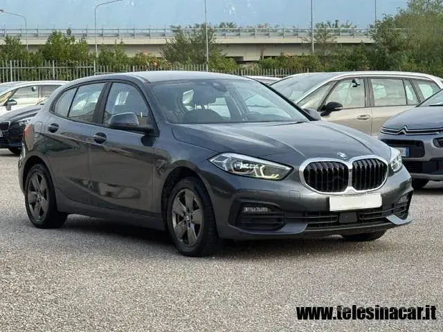 BMW 1 Series 2020 photo 4