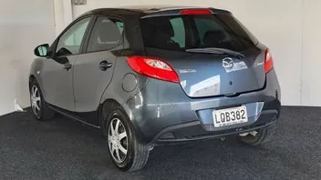Mazda Demio 2007 photo 5