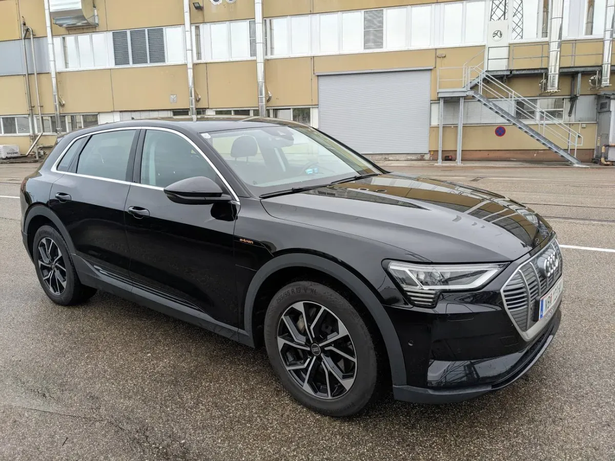 Audi E-Tron 50 Business 2021 photo 2