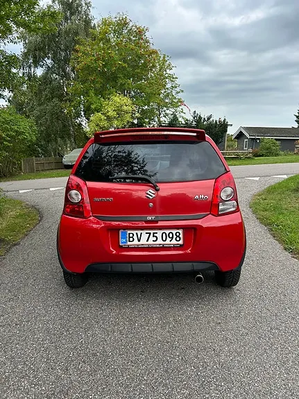 Suzuki Alto 2010 photo 2