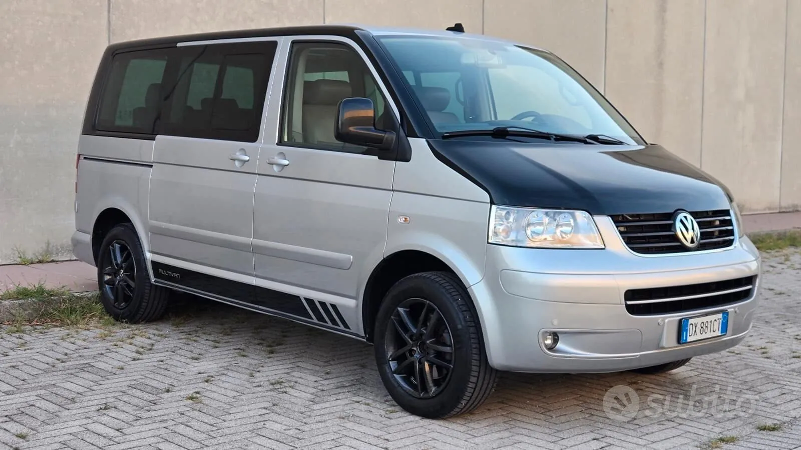 Volkswagen Transporter Caravelle