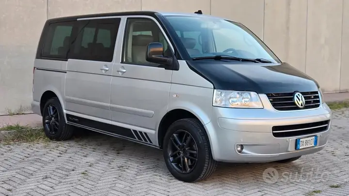 Volkswagen Transporter Caravelle