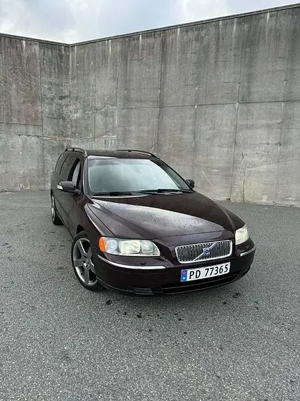 Volvo V70 2007 photo 2