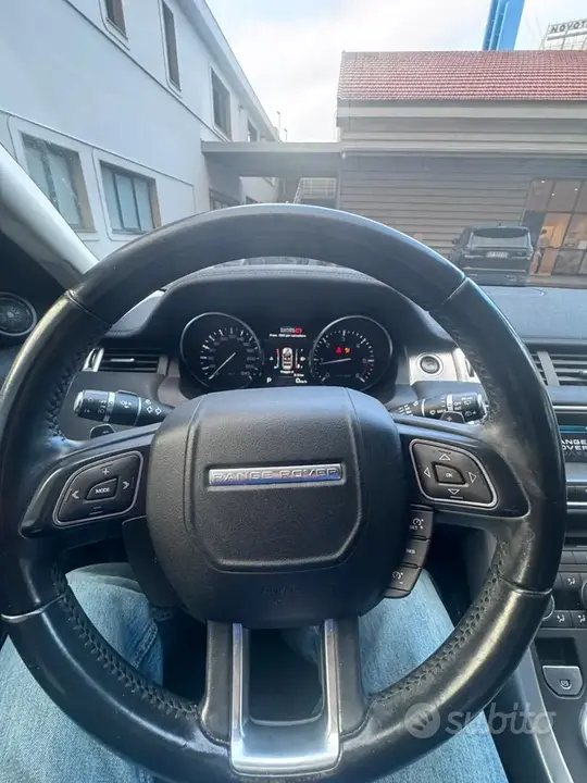 Land Rover Range Rover 2013 photo 5