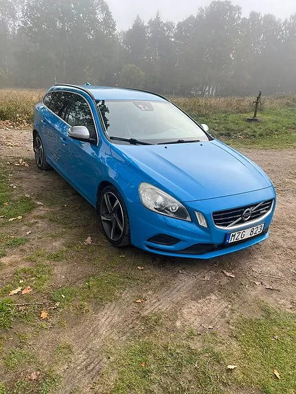 Volvo V60 2013 photo 2