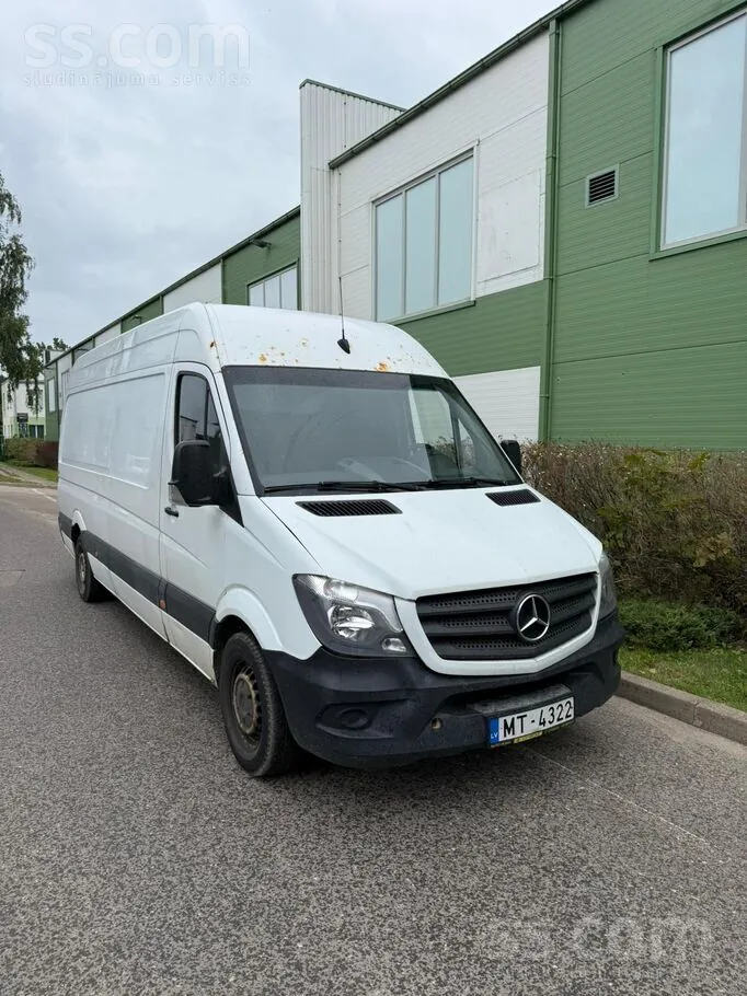 Mercedes-Benz Sprinter
