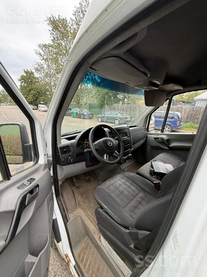 Mercedes-Benz Sprinter 2013 photo 5