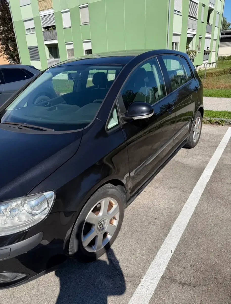Volkswagen Golf 2008 photo 3