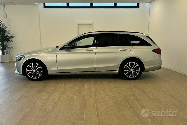 Mercedes-Benz C 2016 photo 4