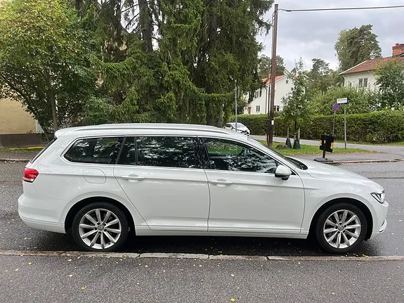 Volkswagen Passat 2018 photo 4