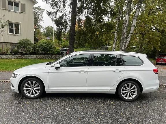 Volkswagen Passat 2018 photo 3