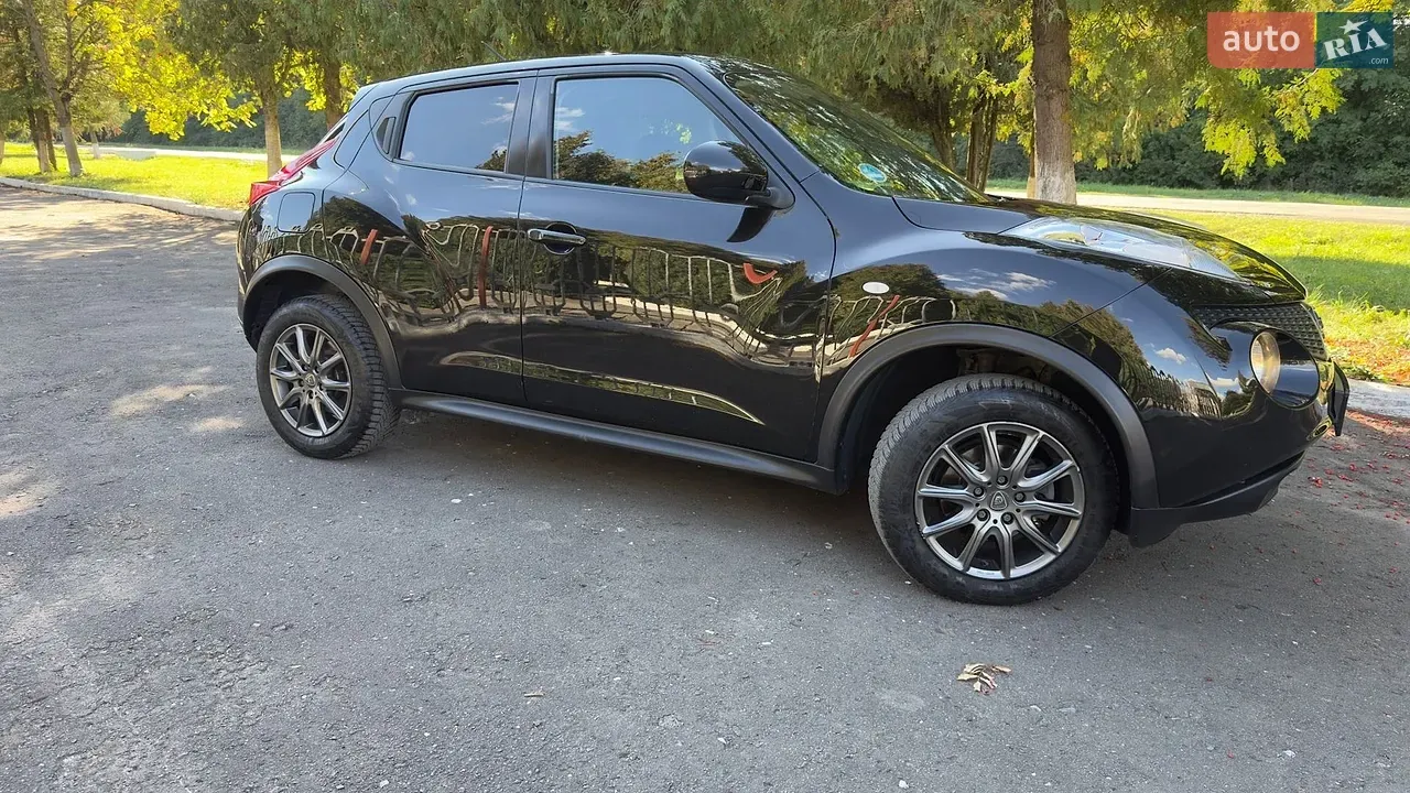 Nissan Juke 2010 photo 4
