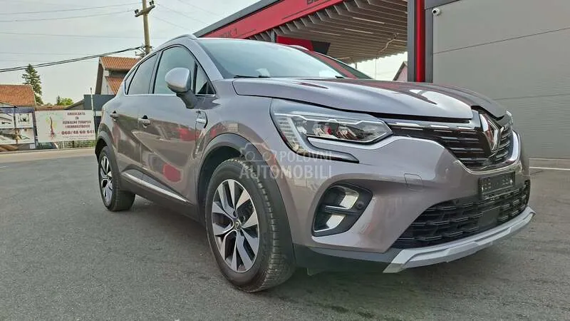 Renault Captur 2020 photo 2