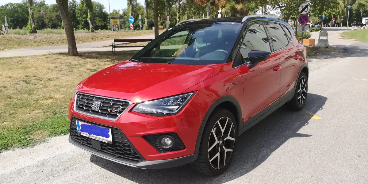 Seat Arona