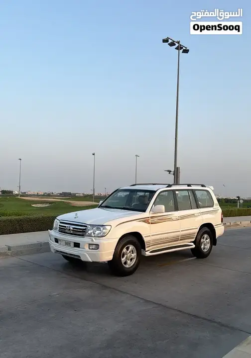 Toyota Land Cruiser 2000 photo 3
