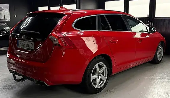 Volvo V60 2014 photo 4