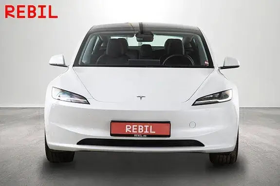 Tesla Model 3 2025 photo 3