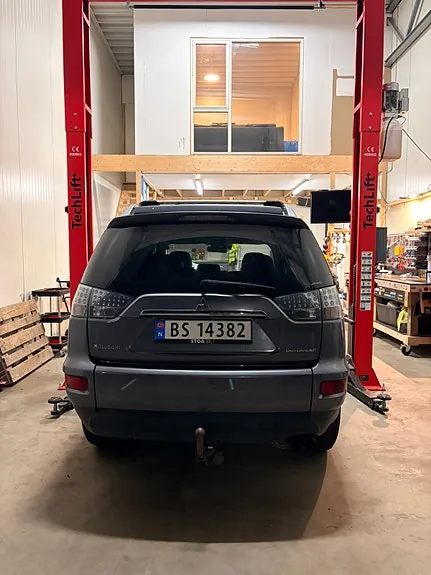 Mitsubishi Outlander 2010 photo 5