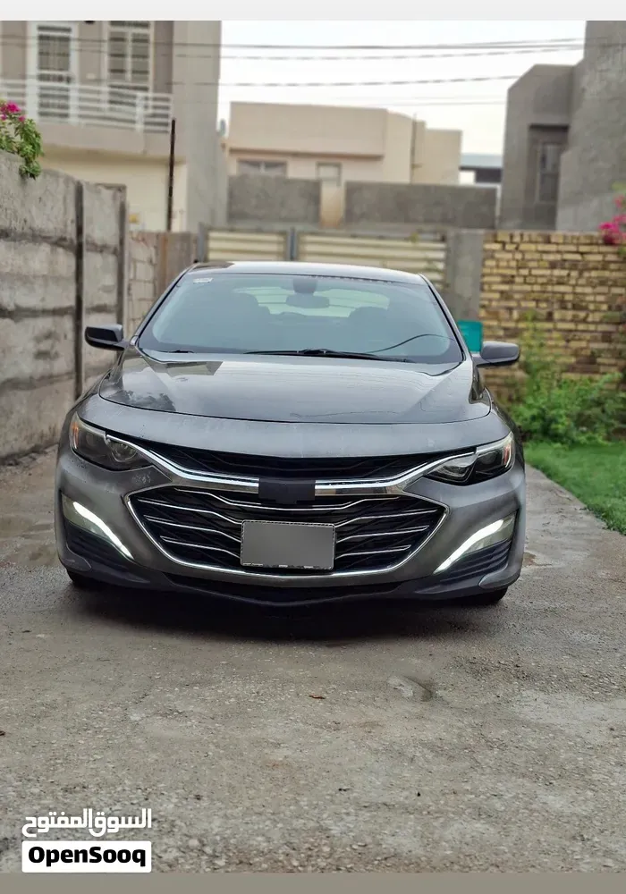 Chevrolet Malibu 2018 photo 2