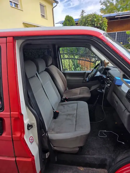 Volkswagen T4 1991 photo 3
