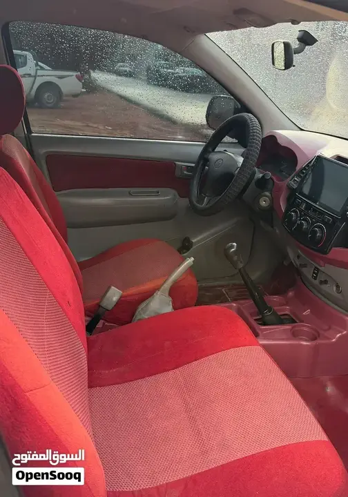 Toyota Hilux 2014 photo 4